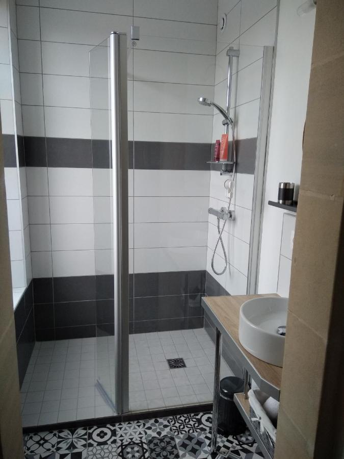 Chambre D'Hote Le 18-20 Saint-Martin-des-Entrées Екстериор снимка