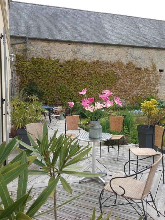 Chambre D'Hote Le 18-20 Saint-Martin-des-Entrées Екстериор снимка